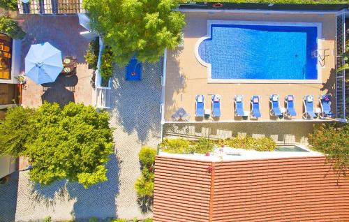 Branqueira Villa | Villa Honolulu by Algarve Vacation