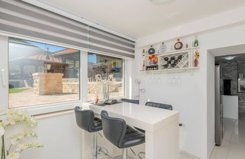 Sinj Villa | Villa Ivandvor in Split by Villas Guide