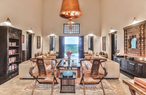 Kathaluwa Apartment | Villa Mayurana - Signature Suite, Pool View, Poolsiden