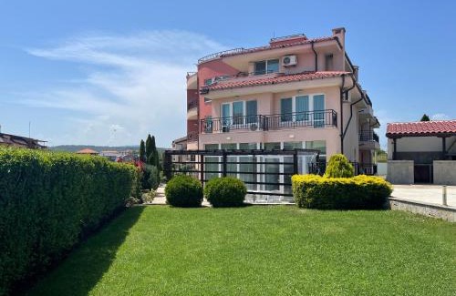 Budjaka Hotel | Villa Mia