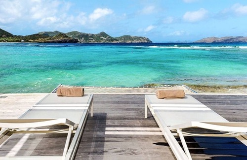 Barriere des Quatres Vents Villa | Villa Palm Beach | Beach Front - Located in Magnificent Lorient Beach with Private Pool