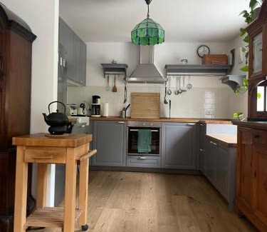 Glienicke/Nordbahn Apartment | Villa Småland-Edles Naturidyll bei Berlin
