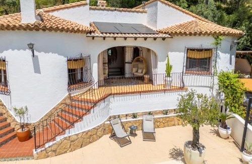 Alcalali Villa | Villa Vista in Alcalali with swimmingpool and view