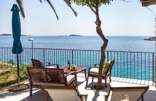 Mlini Apartment | Villa with 1 room and terrace