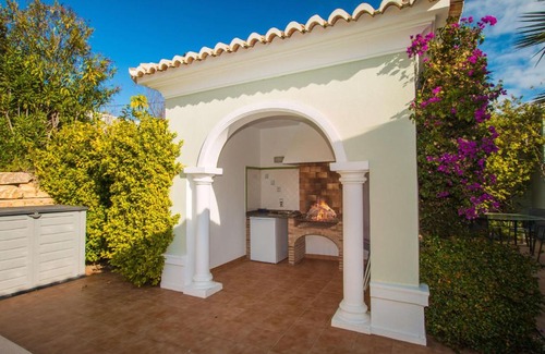 Casas de Torrat Villa | Villa Yoko - Plusholidays