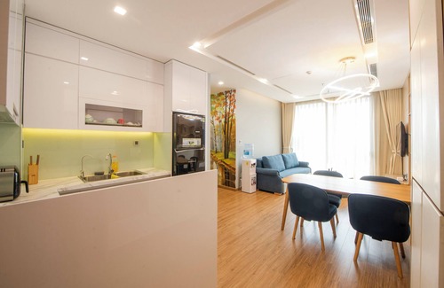 Ngoc Khanh Apartment | Vinhomes Metropolis Residence