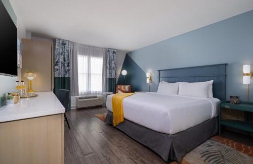 Rosemary District Resort | voco Sarasota by IHG