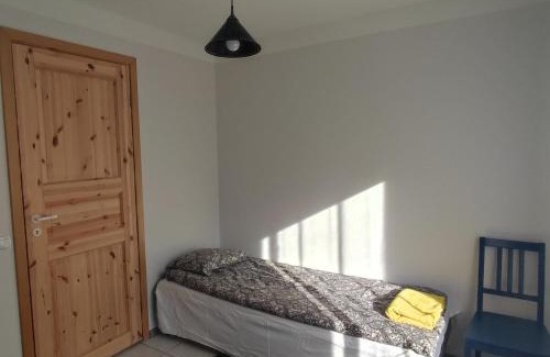 Suuresadama Apartment | Vormsi Ohvitseride Maja korter nr 3