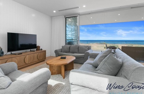 Port Noarlunga South House | Vrbo Property