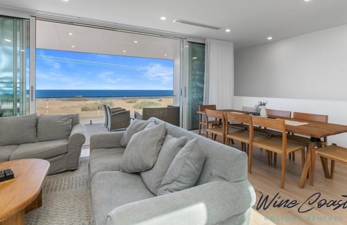 Port Noarlunga South House | Vrbo Property