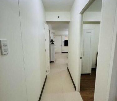 Kapitolyo Apartment | Vtan Condo
