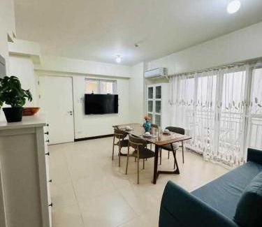 Kapitolyo Apartment | Vtan Condo