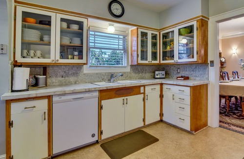 King House | Walk to Williams District: Home w/Hot Tub & Patio