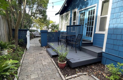 St. Augustine Apartment | Walking distance to St George with many attractions and activities.