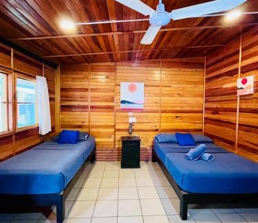 Brisas de Zicatela Hotel | Wasi la Punta 2 Starlink 2min walk to the beach