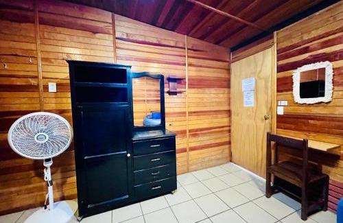 Brisas de Zicatela Hotel | Wasi la Punta 2 Starlink 2min walk to the beach