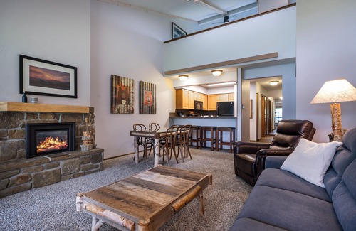 Bigfork Condo | Waterfront condo w/fireplace, balcony & incredible views - Marina Cay Landing