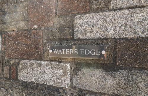 Stranraer House | Waters Edge