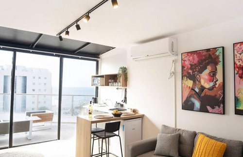 Old North Apartment | Welcanza Hayarkon Apartments&Studios