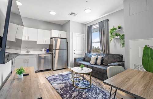 Everett Apartment | Welcoming 1BR Near Encore Boston 8162