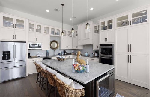 Canyon Lake House | Whispering Waters - Luxury Home with pool on Canyon Lake, sleeps up to 10!