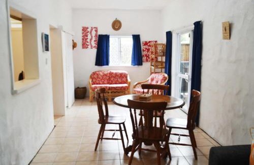 Tapere of Rutaki Apartment | White House Apartments