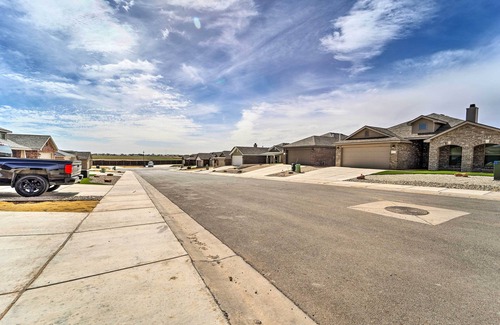 Wolfforth Cottage | Wolfforth Home w/Yard ~ 14 Mi to Lubbock