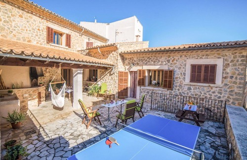 Mancor de la Vall House | Wonderful private villa for 8 guests with hot tub, WIFI, A/C, TV, patio and parking