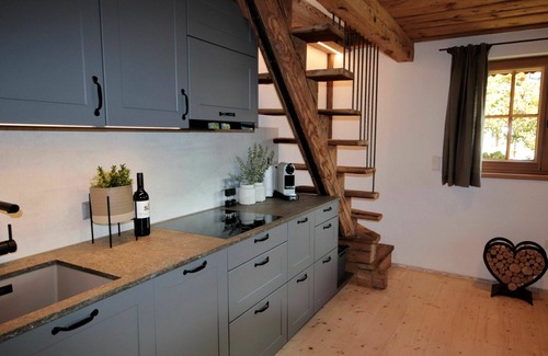 Muhlthal House | Wonderful private villa for 2 guests with WIFI, TV and patio