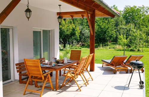 Balatonoszod House | Wonderful private villa for 8 people with A/C, WIFI, TV and terrace