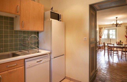 La Tagniere House | Wonderful private villa for 8 guests with pool, WIFI, TV, patio and pets allowed