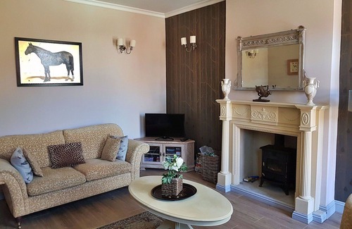 Breedon on the Hill House | Wonderful villa for 4 people with WIFI, TV and pets allowed