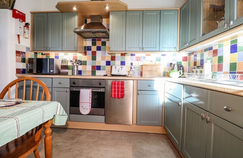 Fishguard Cottage | Y Stabl