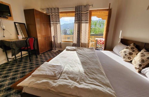 Leh Hotel | Yanglha Guest House