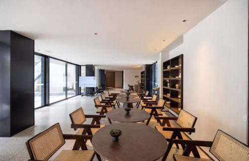 Donghu Qu Hotel | Yi Nian · Fangcun Hotel