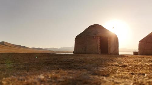 Naryn Region Cabin | Yurt Camp Erlan at Song Kol Lake