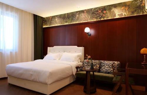 Yuzhong Hotel | Yushan guild Hall hotel