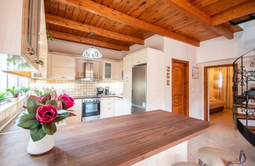 Laganas House | Zante Sun I - Getaway Villa!