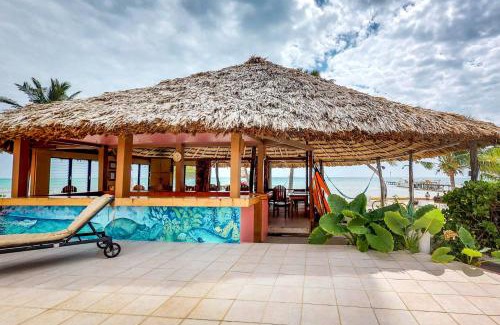 San Pedro Apartment | Zinnia @ Caribe Island
