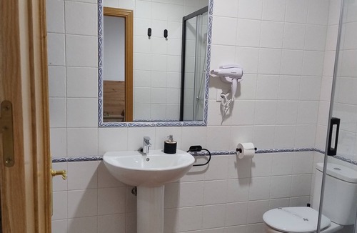 Herreruela de Oropesa Hostel | Hostal La Sierra