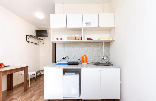 КВАРТИРА -студия на Есенина