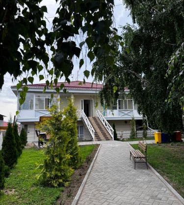 Квартира-студия Радуга Вест Прованс