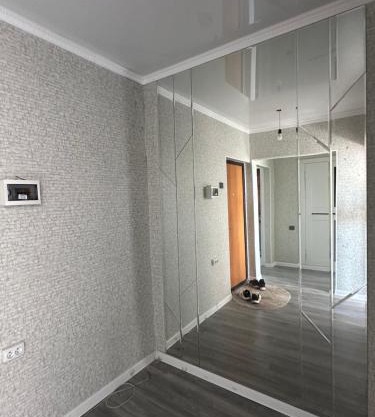 Сдаётся просторная двухкомнатная квартира