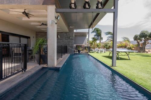 ויקטוריה - ווילה מהממת עם ממ"ד ובריכה פרטית בכלנית