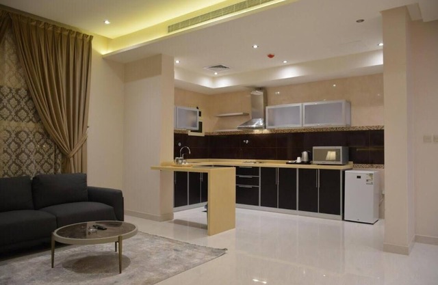 شقق الشرفة للشقق المفروشة -AlSHORFA FURNISHED APARTMENT