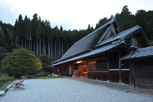 うだ薬湯の宿やたきや