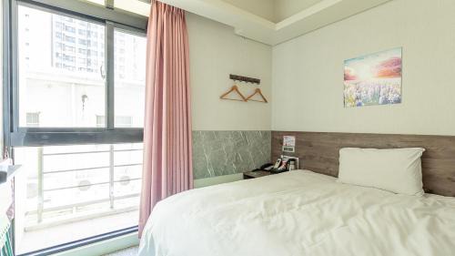 台中逢甲豐和立hotel商旅 台中出差統編可 台中團體訂房 台中國民旅遊卡 台中包層 台中包棟