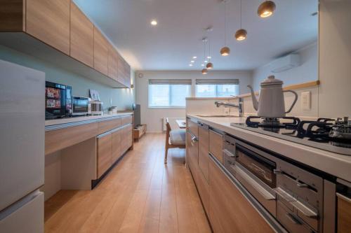 新屋 札幌市中心薄野車程5分 廁所x2 浴室x1 可停車2台 高速Wi-Fi 對街超商