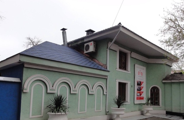 Вилла в городском парке