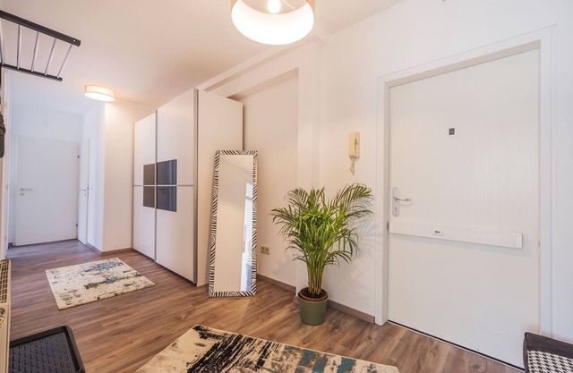 10Min Downtown 3 rooms Parking Metro100m